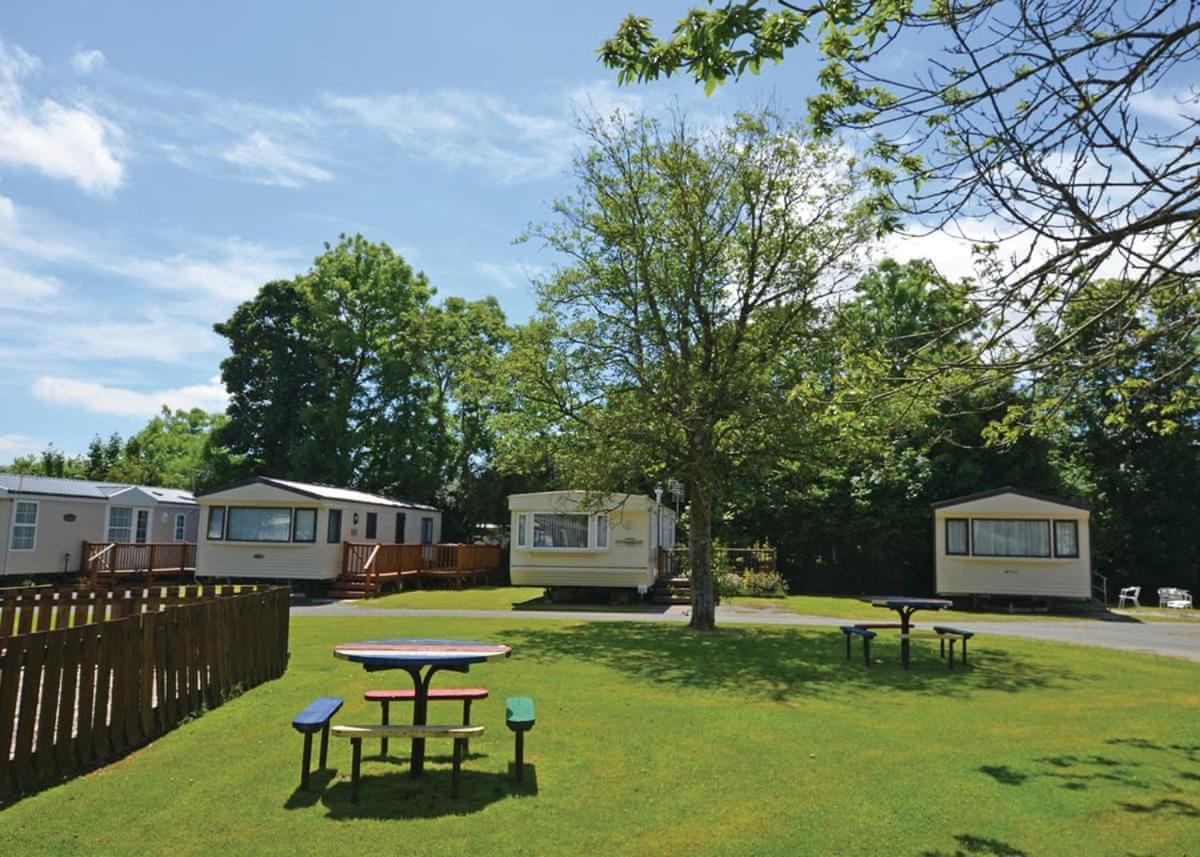 Noble Court Holiday Park Narberth Eksteriør billede