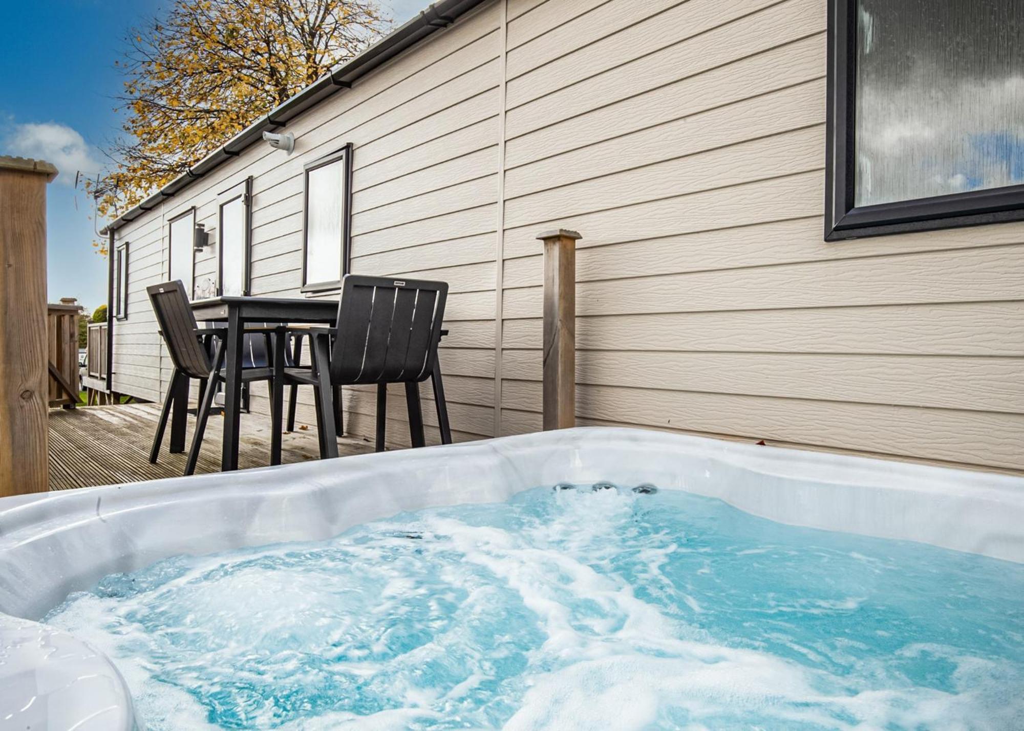 Noble Court Holiday Park Narberth Eksteriør billede
